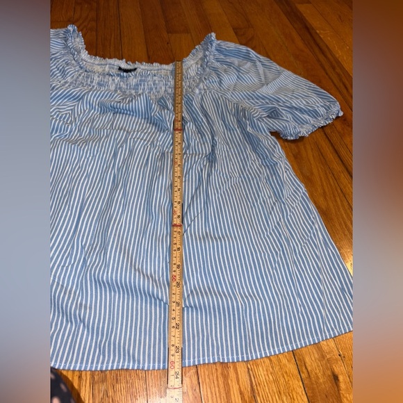 Torrid Striped Puff Sleeve Peasant Top - Picture 3 of 6